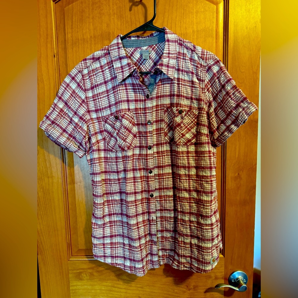 Women’s Carhartt short sleeve shirt, size large